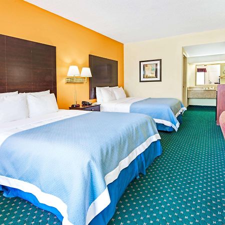 Days Inn By Wyndham Covington Exterior photo