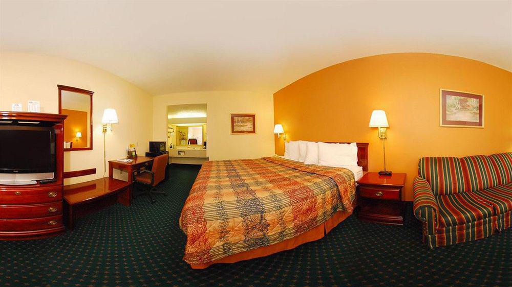 Days Inn By Wyndham Covington Exterior photo