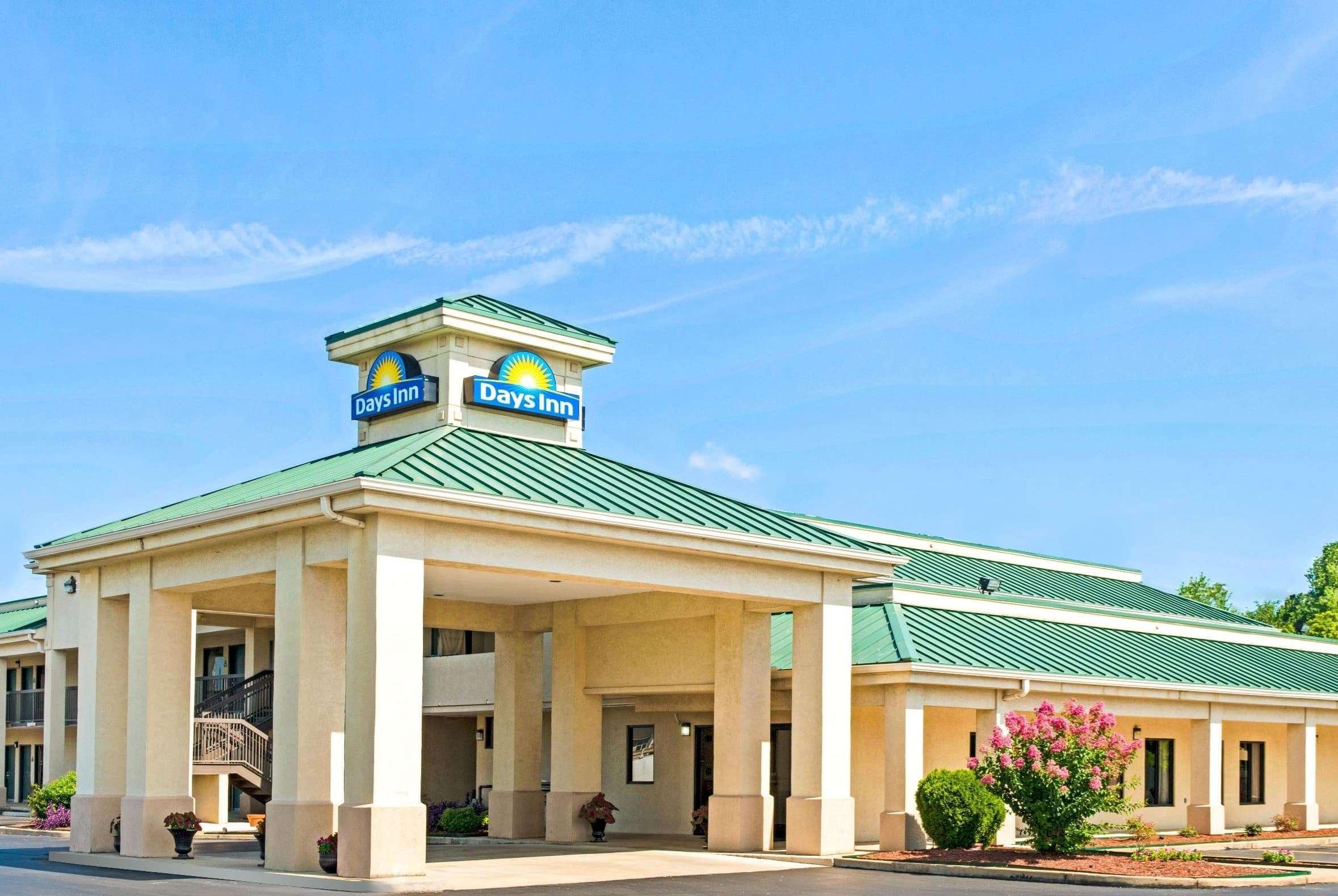 Days Inn By Wyndham Covington Exterior photo